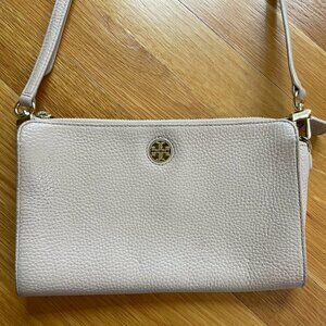 Tory Burch Light Pink Crossbody Bag – Gently Worn